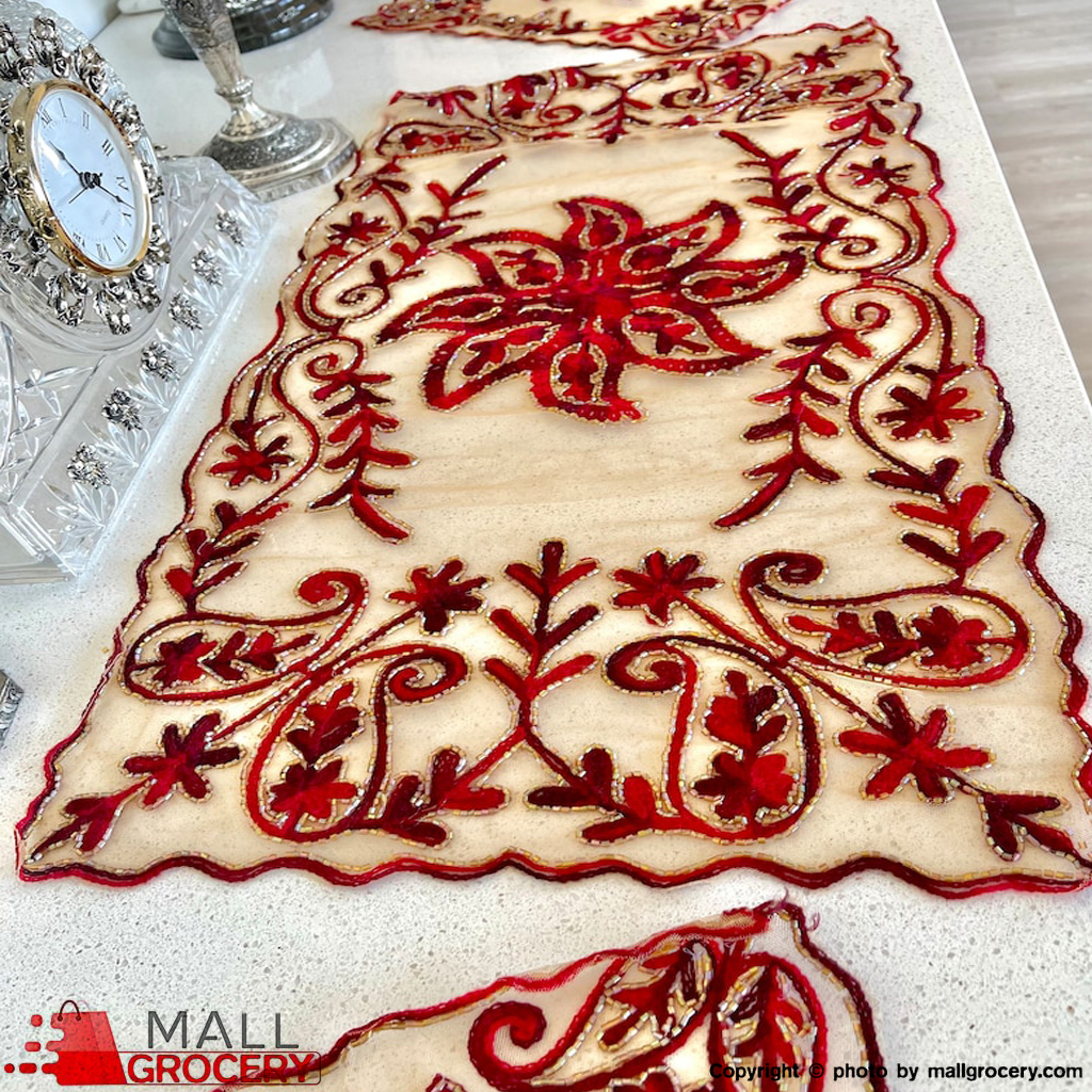 Hand-Woven Table Cloth with Traditional Patterns 3 pieces - Image 4